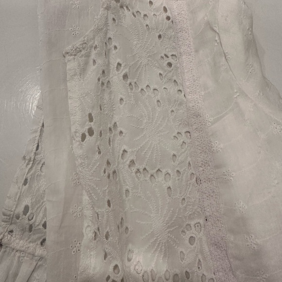 NWT Annabella White Eyelet Jacket with Hook Closure Detailed Boho Sz M - Picture 8 of 8